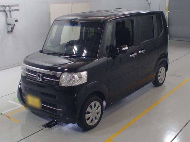 11006 HONDA N BOX JF1 2016 г. (CAA Chubu)